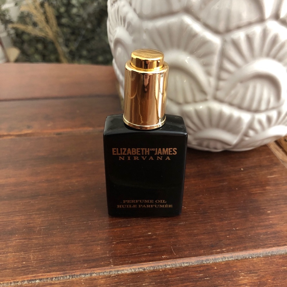 Elizabeth and James Nirvana Black- Never Used!